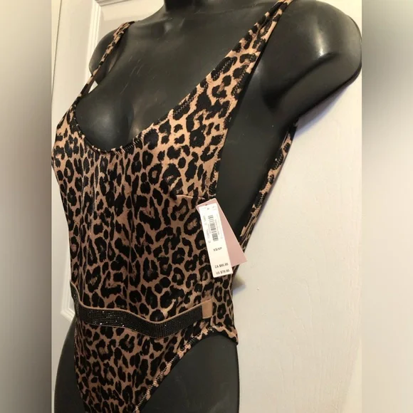 Victoria’s Secret Leopard 🐆 swimsuit / Bodysuit - Picture 2 of 16